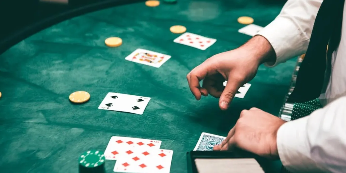 The Rise of Esports and Competitive Card Games: A Poker Perspective