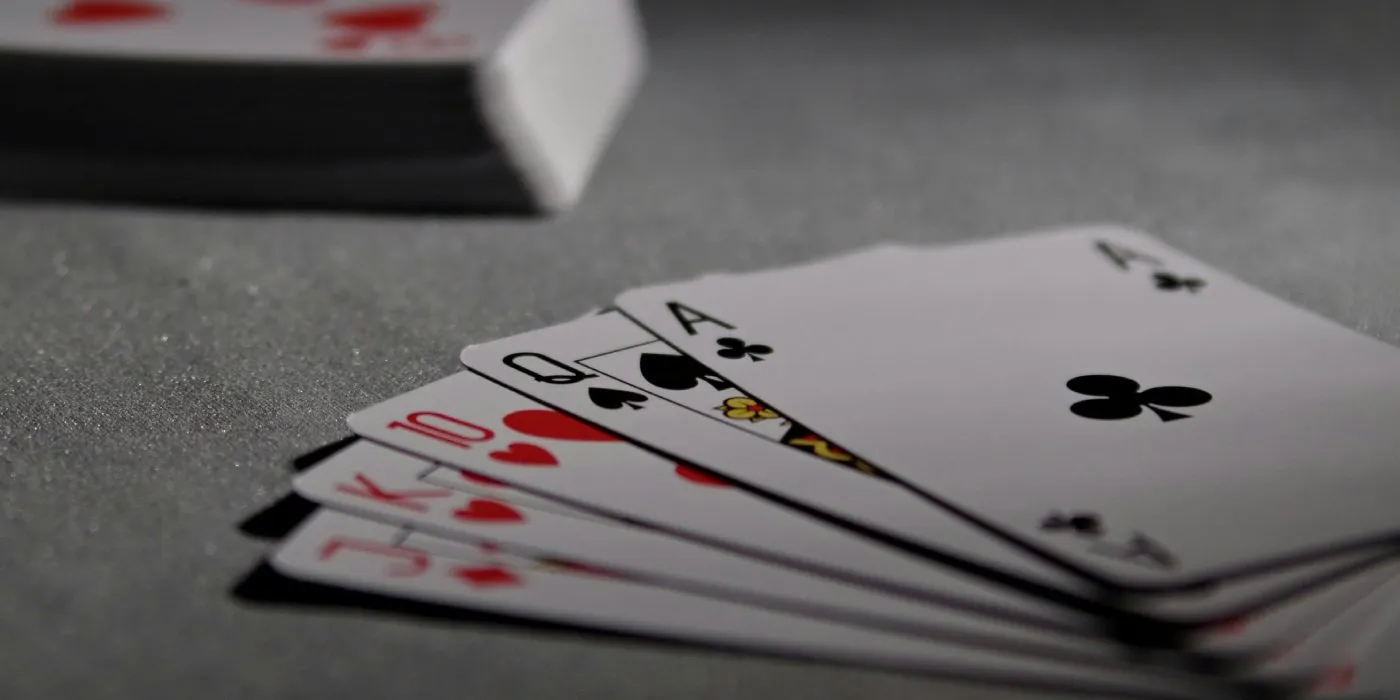 The World of Online Casino Card Games with Classics, Modern Spins and Why We Keep Coming Back