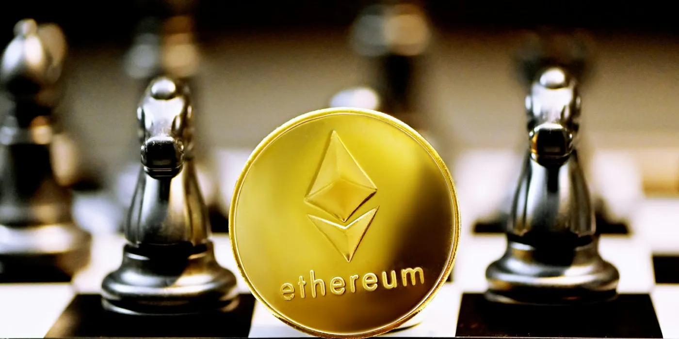 Crypto Meets Cards: Leveraging Ethereum’s Price Swings for In-Game Trading Strategies