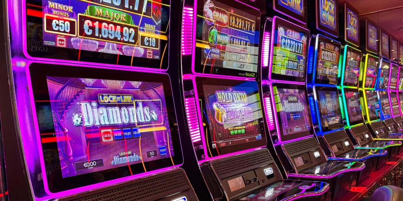 Why Some Players Prefer Low Volatility Slot Machines Over High-Risk Play